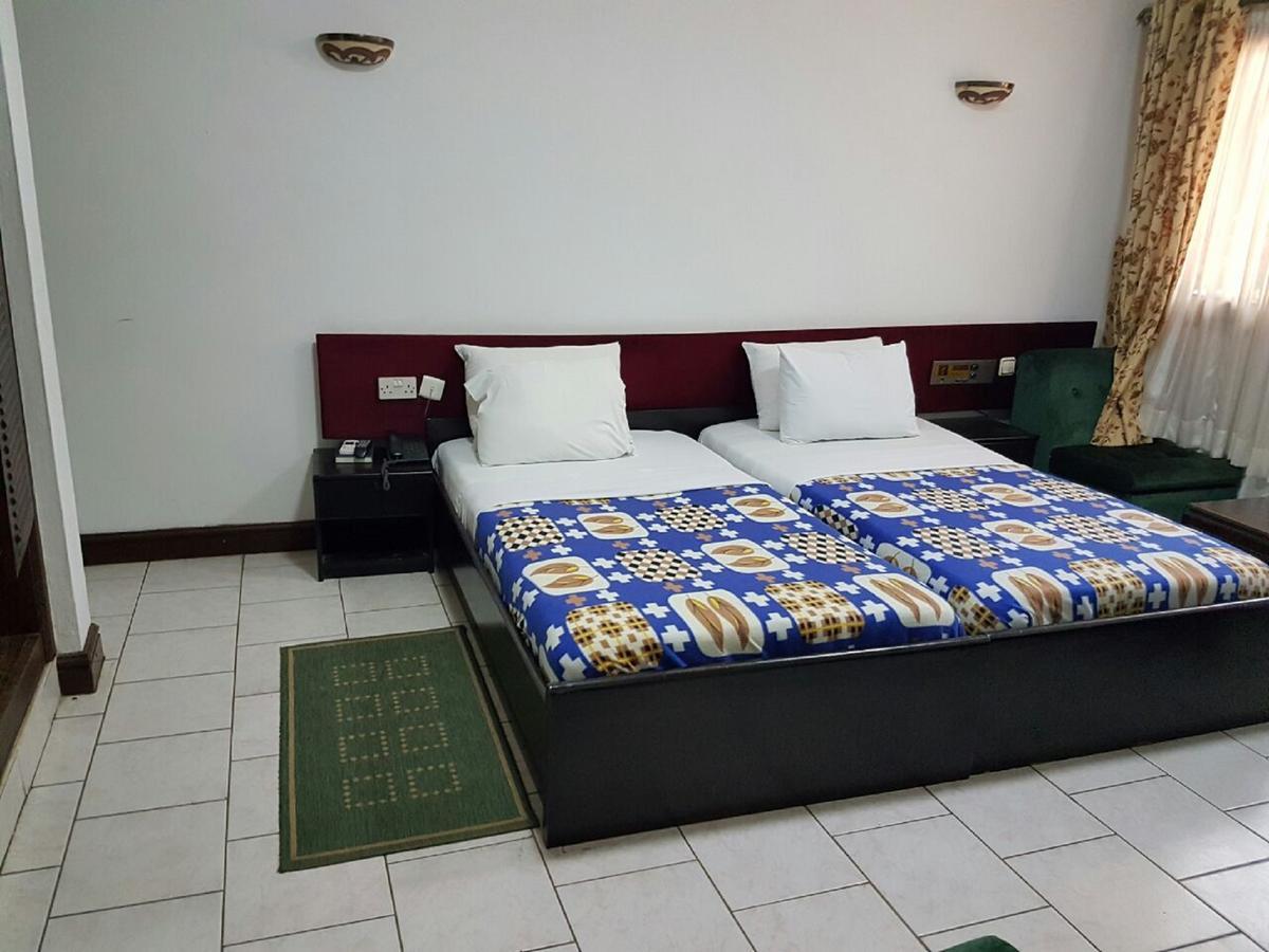 Royal Basin Resort Kumasi Exterior foto