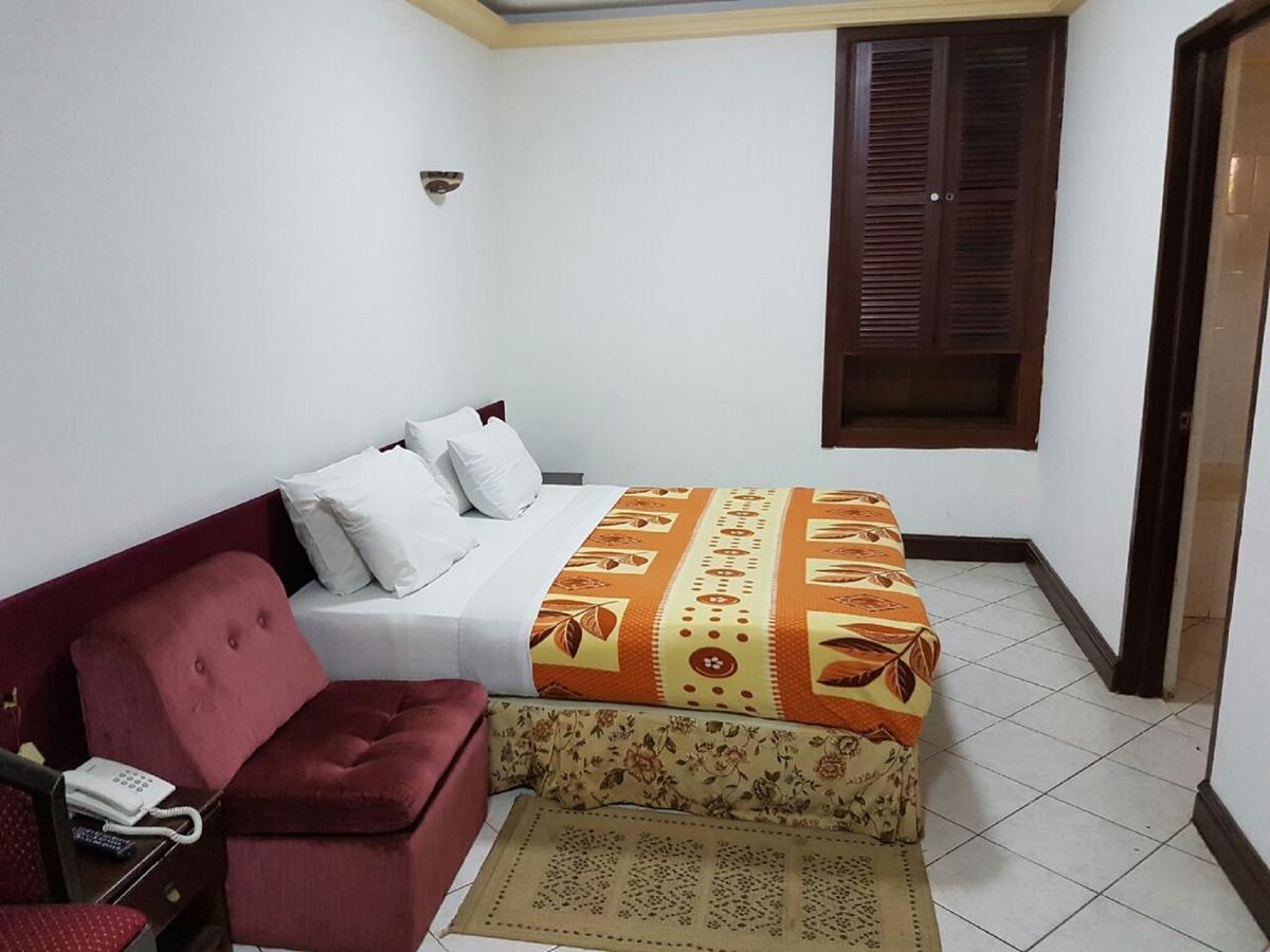 Royal Basin Resort Kumasi Exterior foto